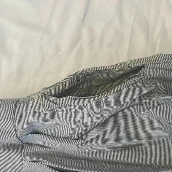 Old Navy Lined Women’s Size 0 Skater Skirt Blue White - Picture 6 of 6